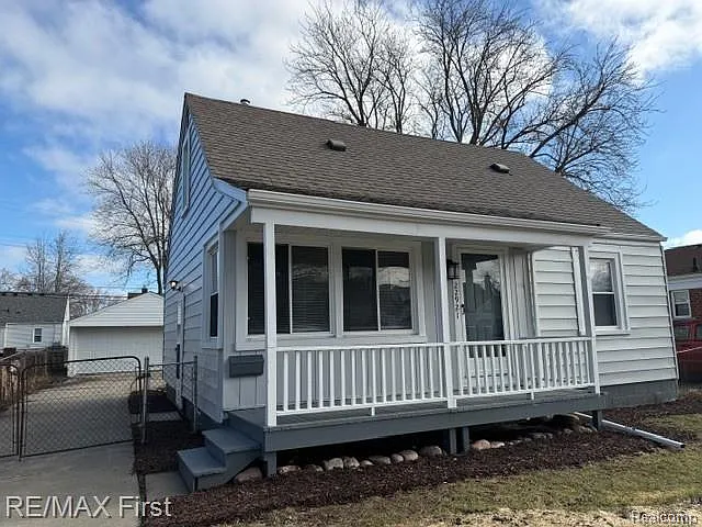 22921 Gaukler St photo 1