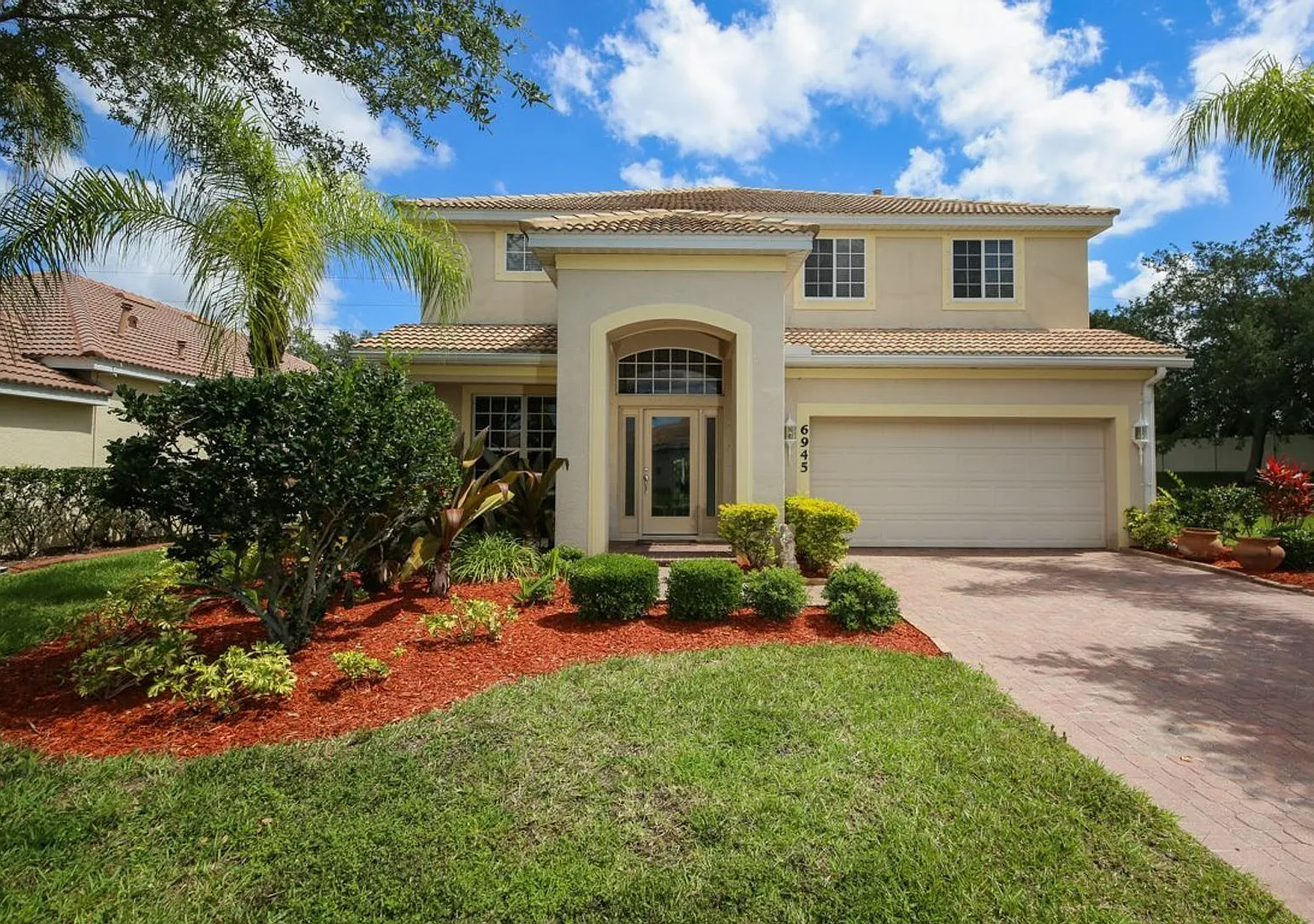 Spacious 4-Bedroom Executive Home in Gated River Place Community with Resort-Style Amenities — Photo 1