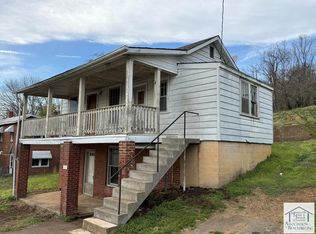 108 South St, Bassett, VA 24055