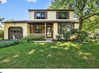 1995 Bishop Wood Blvd W, Harleysville, PA 19438