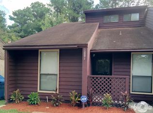 1881 Oak Water Dr, Jacksonville, FL 32225