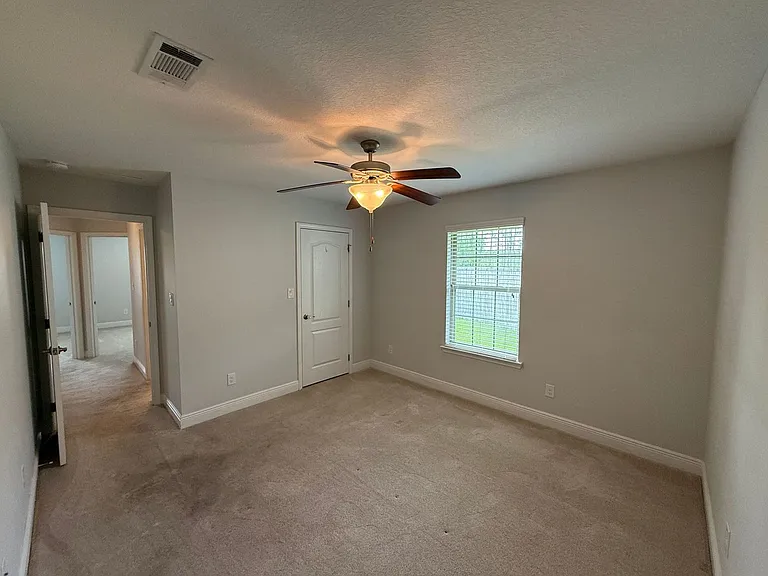 3838 Weatherstone Cir — Photo 24