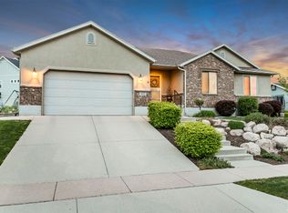 1322 S Cedar Pass Dr, Santaquin, UT 84655