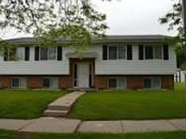 2705 Hampden Dr APT 3, Lansing, MI 48911
