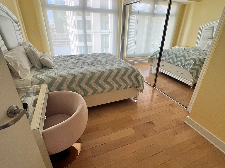 645 Front St #1910 — Photo 11