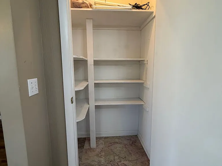 6111 Homestead Rd — Photo 17