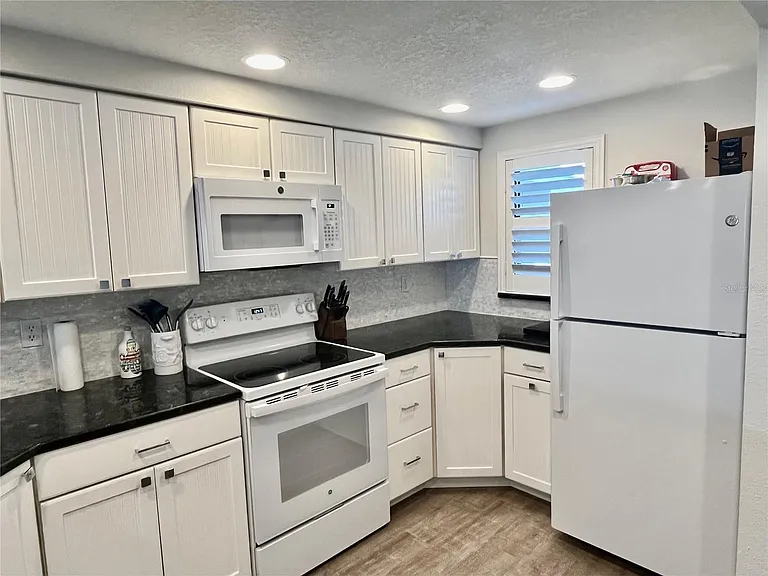 2100 N Peninsula Ave #2160 — Photo 15
