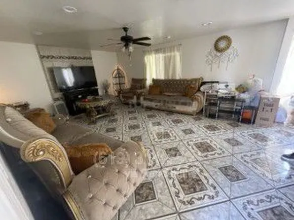 305 Chambers St APT D, El Cajon, CA 92020