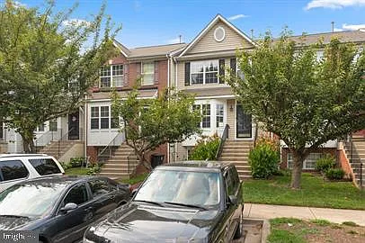 10907 Daniel Sim Ct — Photo 2