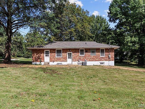 3rd image of 1354 Stein Rd