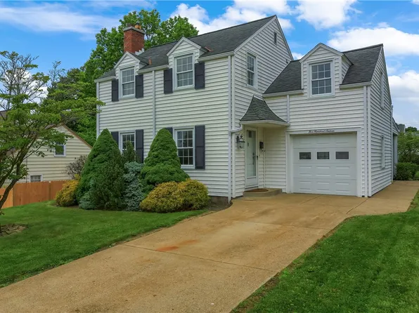 516 Pine Ave, Ellwood City, PA 16117