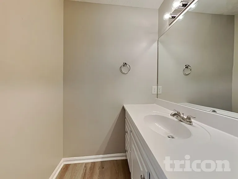 6125 Smoke Ridge Ln — Photo 10