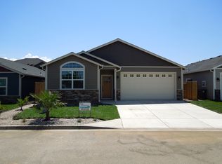 2343 Finch Ln, Medford, OR