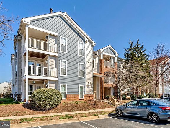 2nd image of 20958 Timber Ridge Ter Unit 104