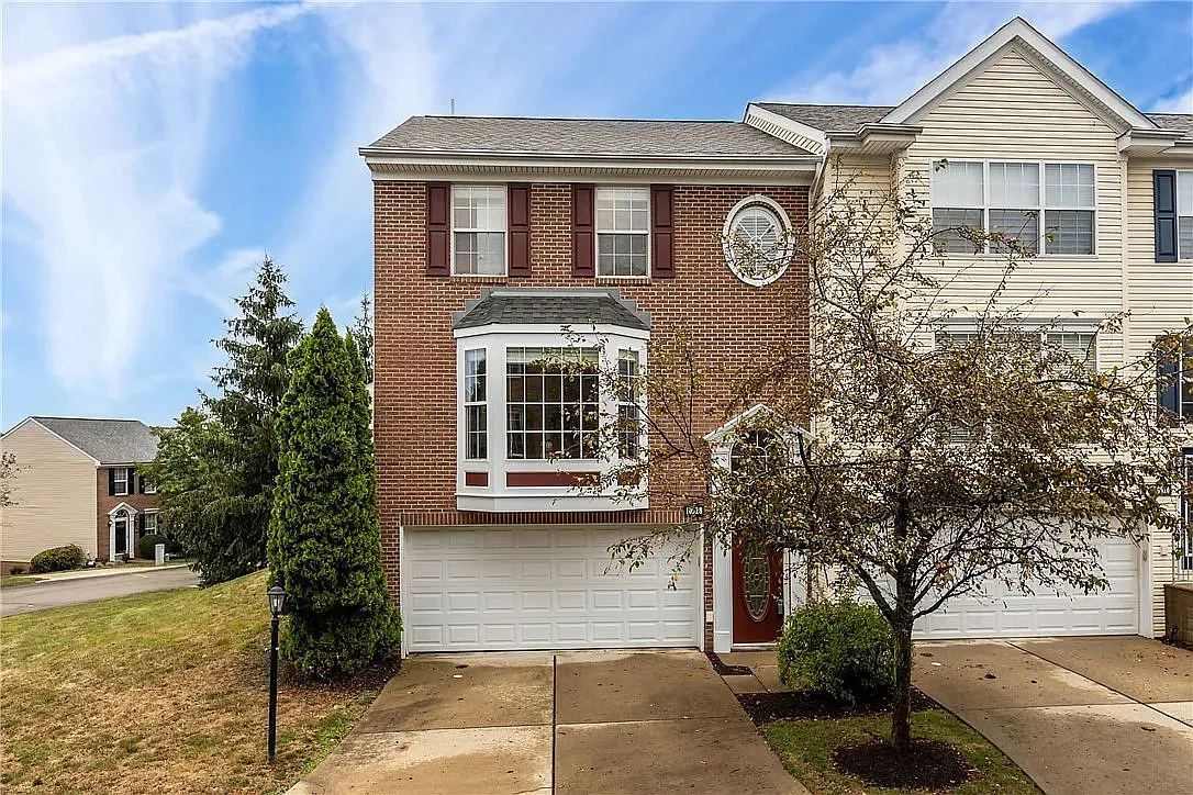 Building Photo - 10528 Forest Hill Dr