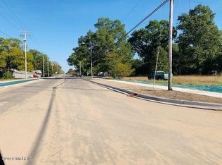 957-983 E Broadway Ave, Muskegon, MI 49444