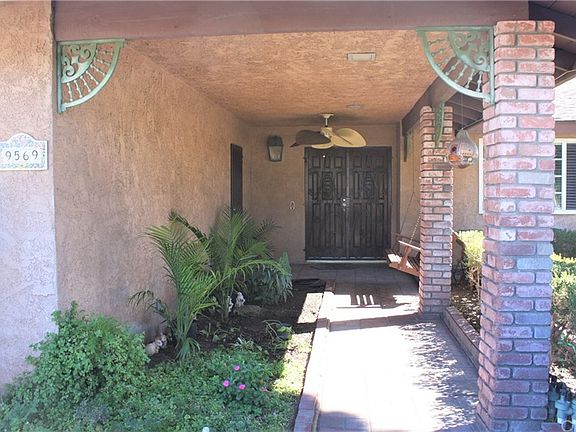 2nd image of 9569 Briarwood Ave