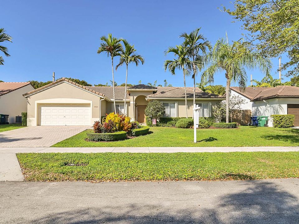 1st image of 19820 Cutler Ct