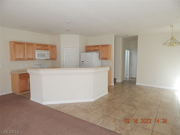 5th image of 10085 Malibu Creek Ct Unit 103