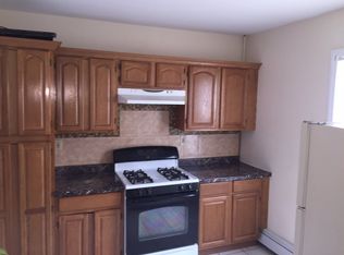 211 Hall St #1, Manchester, NH 03103