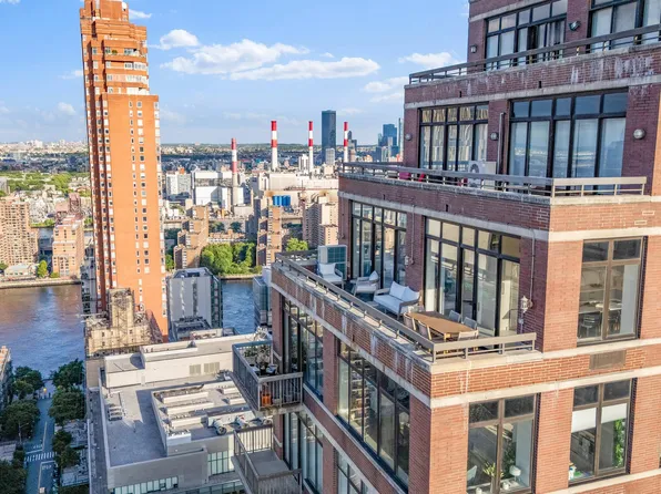 422 East 72nd Street image 11 of 57