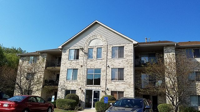 1st image of 6865 Forestview Dr APT 1A