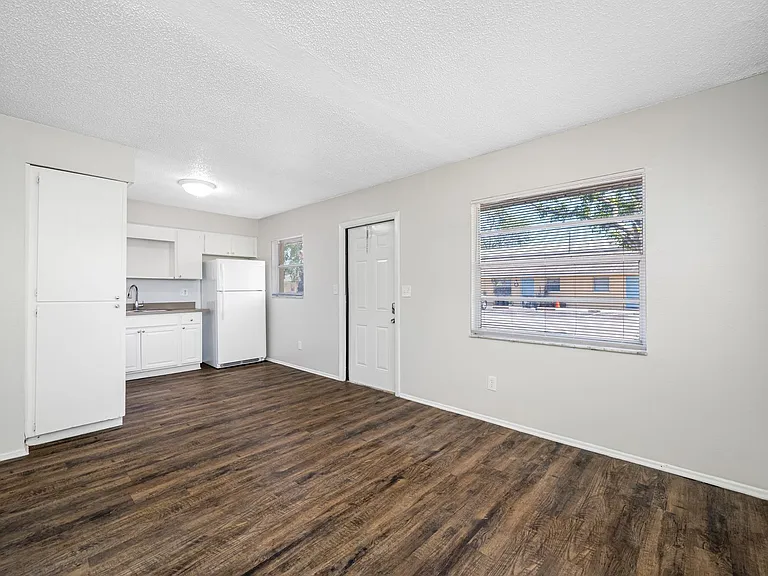 Park Villas — Photo 7