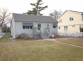 324 S Michigan Ave, Villa Park, IL