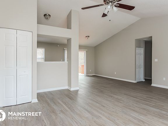 5th image of 4105 Summitview Dr