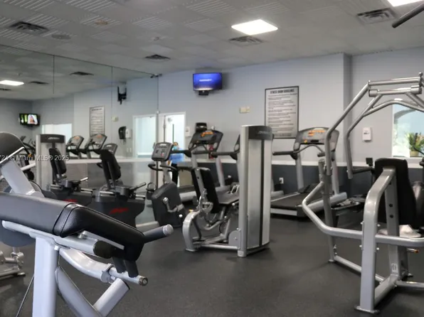 13455 SW 9th Ct APT 304J, Hollywood, FL 33027