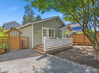 11716 26th Ave NE, Seattle, WA 98125