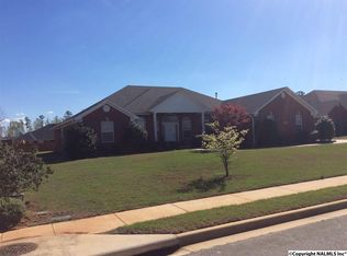 149 Shadow Pointe Cir, Huntsville, AL 35806