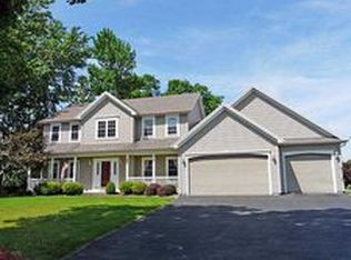 224 Ida Red Ln, Rochester, NY 14626