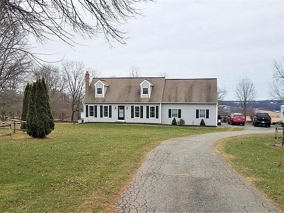 2nd image of 106 Den Mar Dr