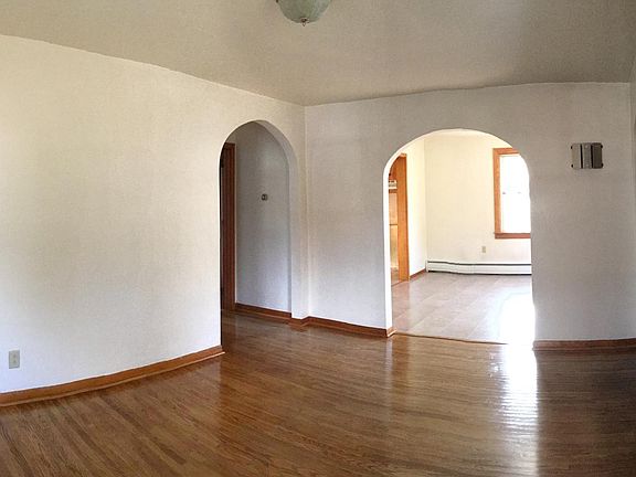 Spacious living room and separate eat in dining room.