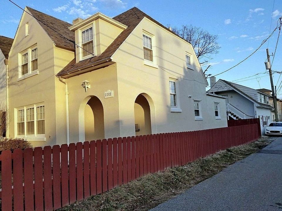 1st image of 3202 E Brandywine Ave