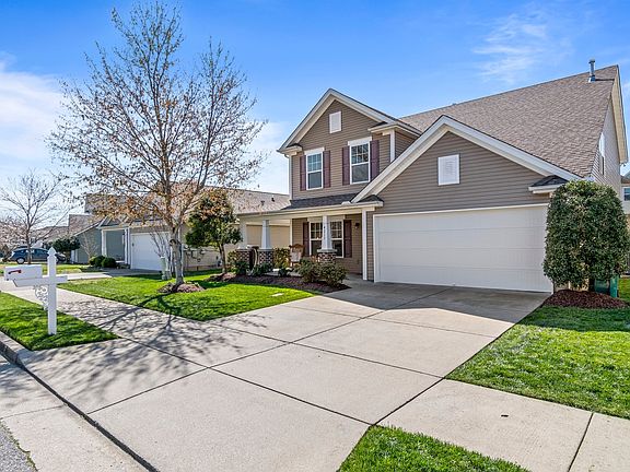 4th image of 4213 Blackwater Dr