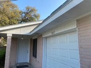 807 N Morris St — Photo 1