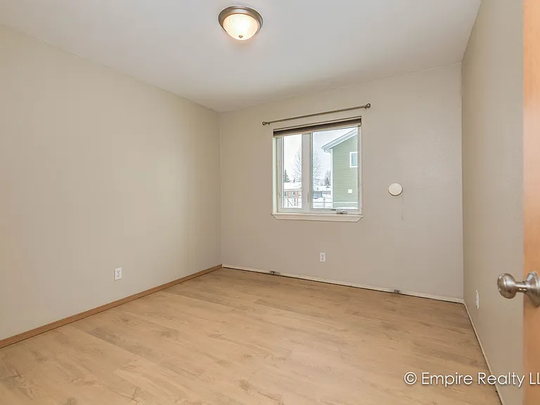 834 Marquette Loop — Photo 13