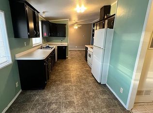 401 Little Valley Trl, Cheyenne, WY 82007