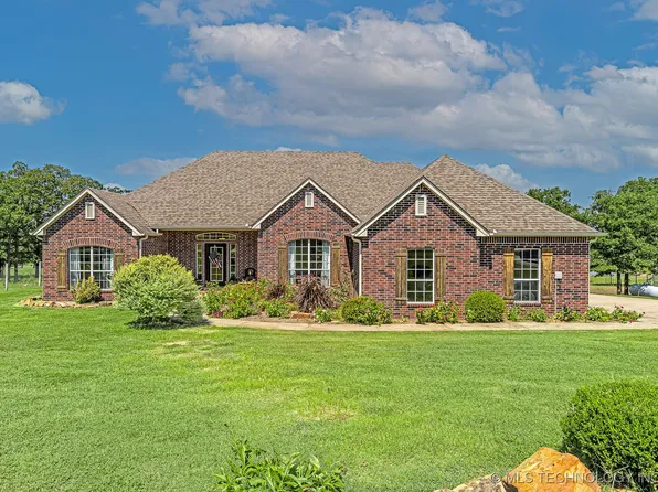 330 Loma Vista Ln, Skiatook, OK 74070