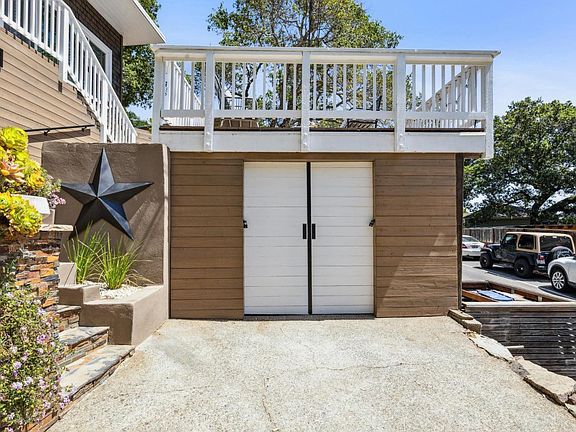 2nd image of 11 Miramar Avenue