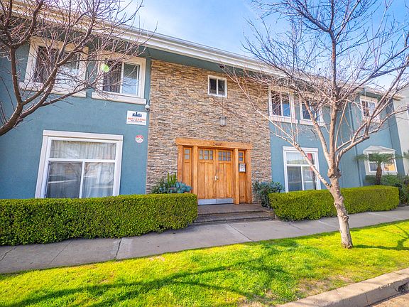 2nd image of 2469 S Robertson Blvd #107203