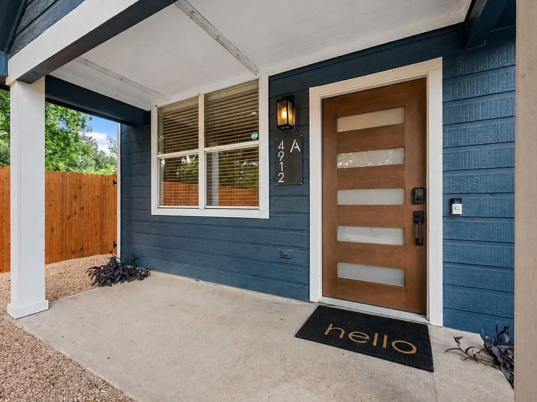4912 Sara Dr #A — Photo 2