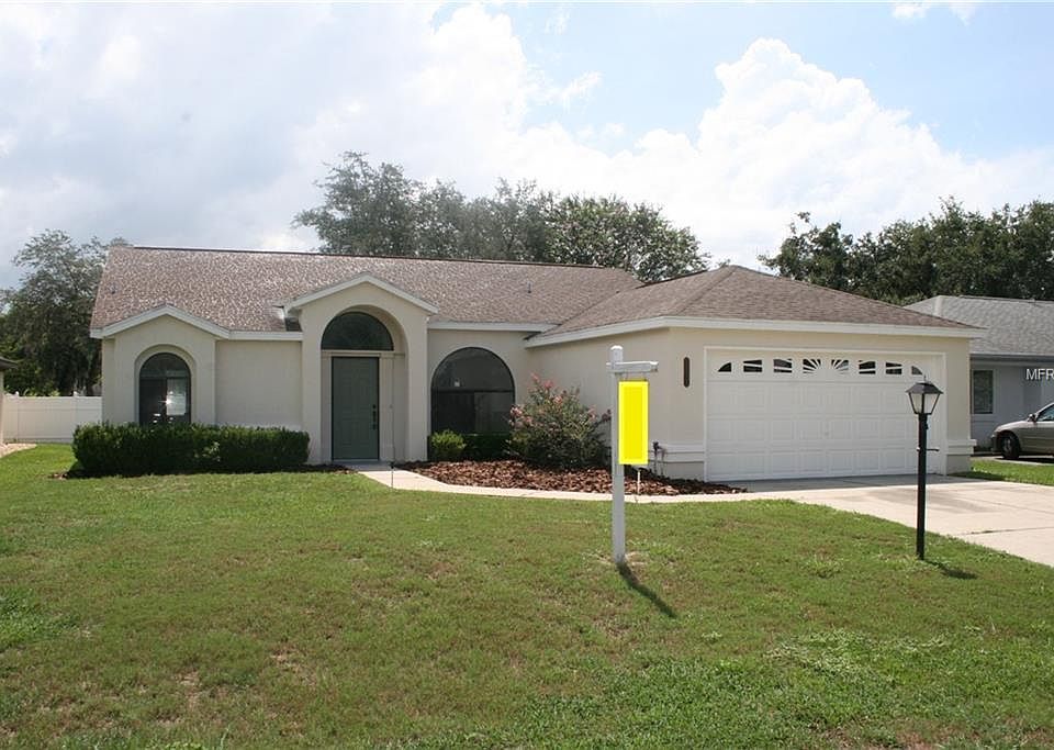 1st image of 33356 Fountain Ln