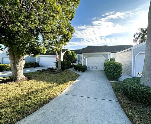 517 Woodstork Cir Photo 1