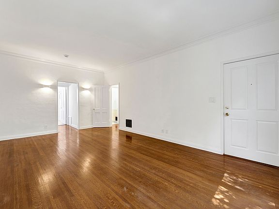 4th image of 7467 Hollywood Blvd APT 6