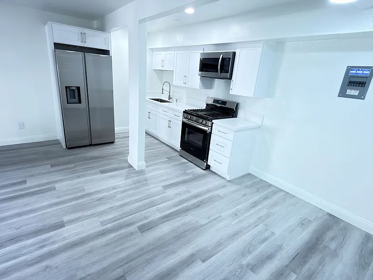Olivewood Apartments | by Vanguard Property Group — Photo 38