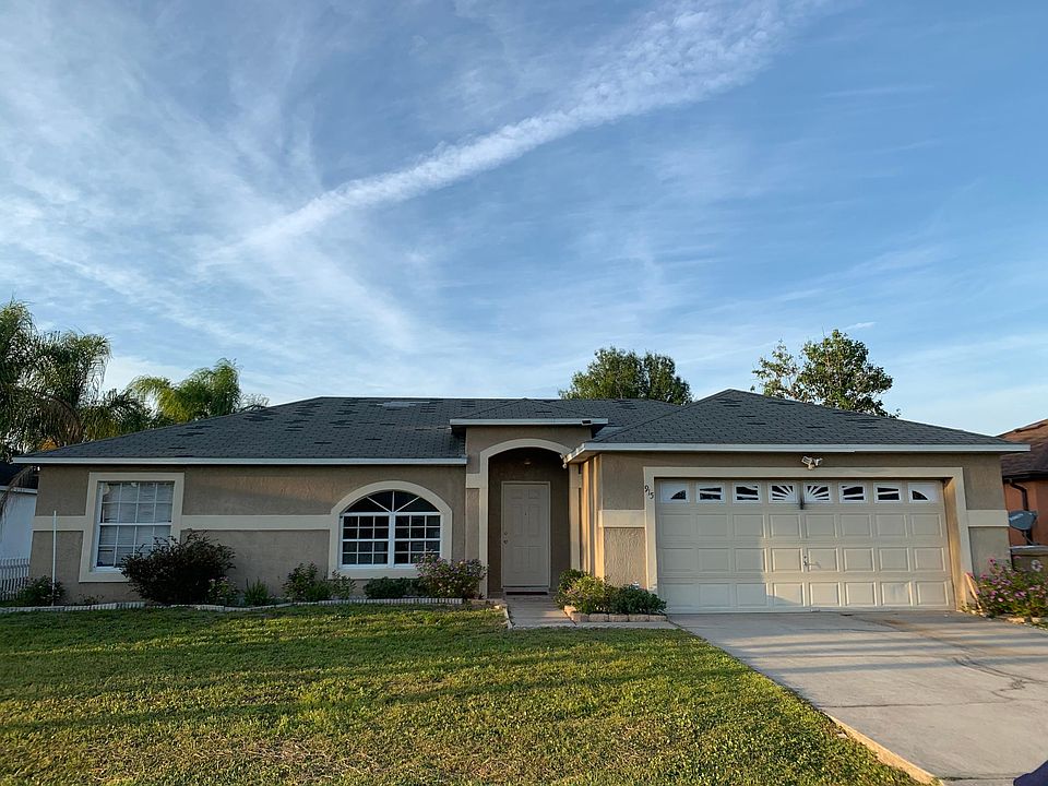 1st image of 915 Amboise Ln