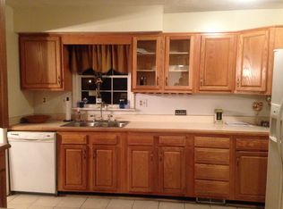 3010 Gleeson Ln, Jeffersontown, KY 40299